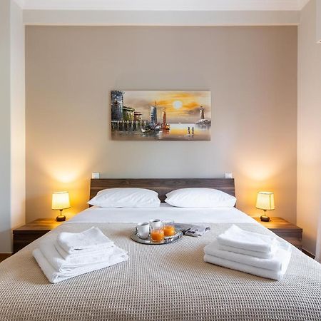 Renovated Apartment Near Acropolis Atenas Exterior foto