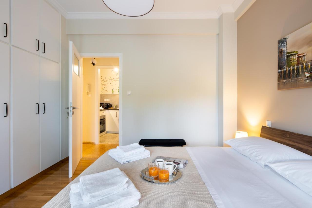 Renovated Apartment Near Acropolis Atenas Exterior foto