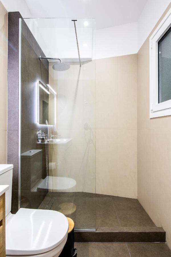 Renovated Apartment Near Acropolis Atenas Exterior foto